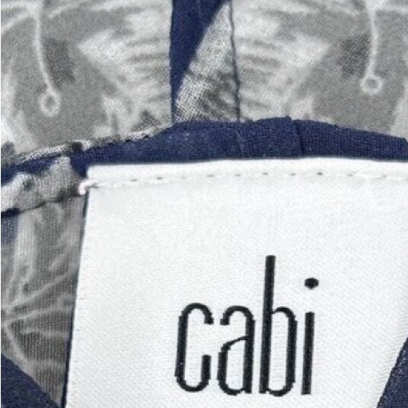 Cabi Size Medium Sheer Floral Print Yacht Blouse Top Navy Blue 5024 V-Neck - Picture 3 of 4